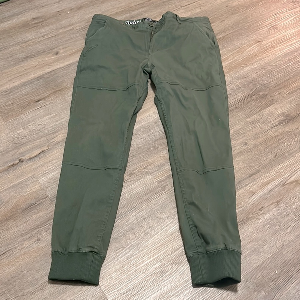 Publish men’s joggers green size 38